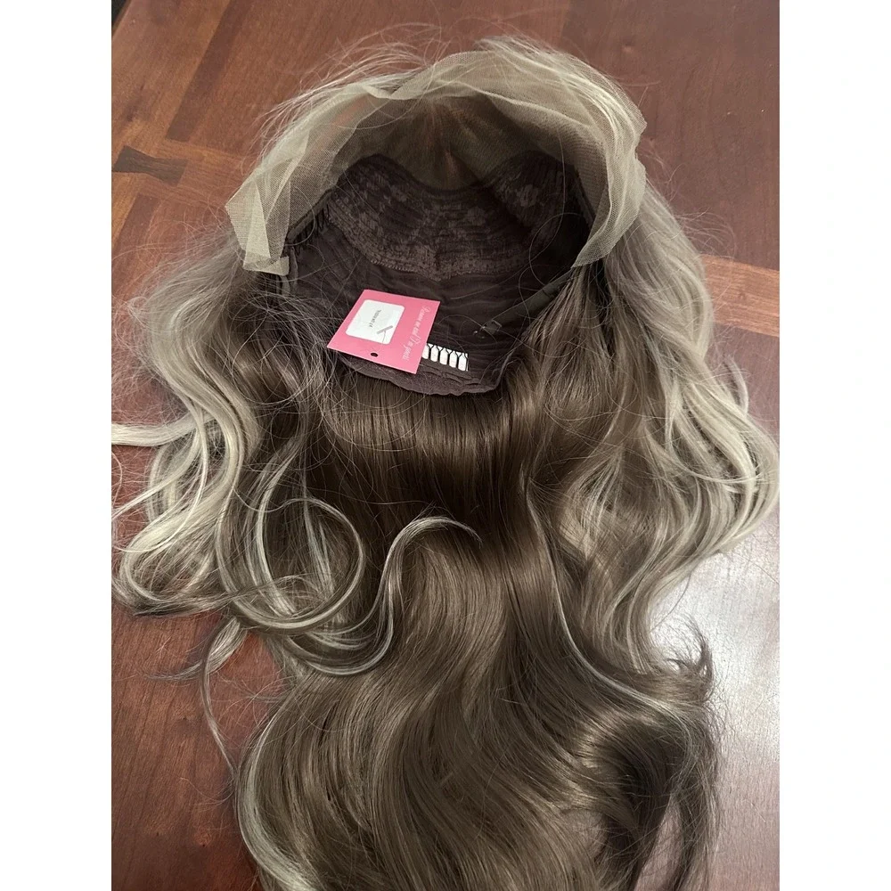 CSC - Kristina with a K - Chelsey Smith Crowns New NWT Brunette Blonde Lace Wig